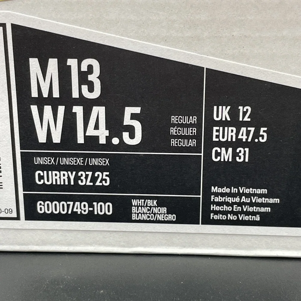 Under Armour Curry 3Z 25 Men's Basketball Shoes Size 13 White Black Sneakers